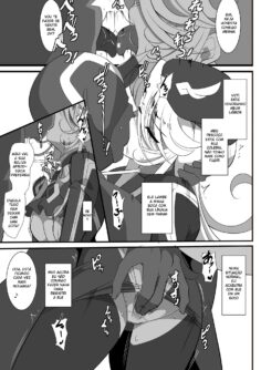 Heroine Harassment Shirogane no Anbarerl Hen Hitojichi o Torarete Nasu Subenaku Dosukebe Hero ni Kegasareru Aku no Onna Kanbu - Foto 
